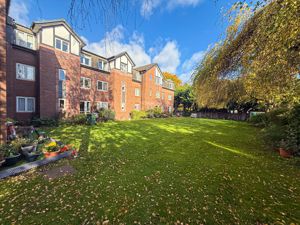 Photo 12- click for photo gallery